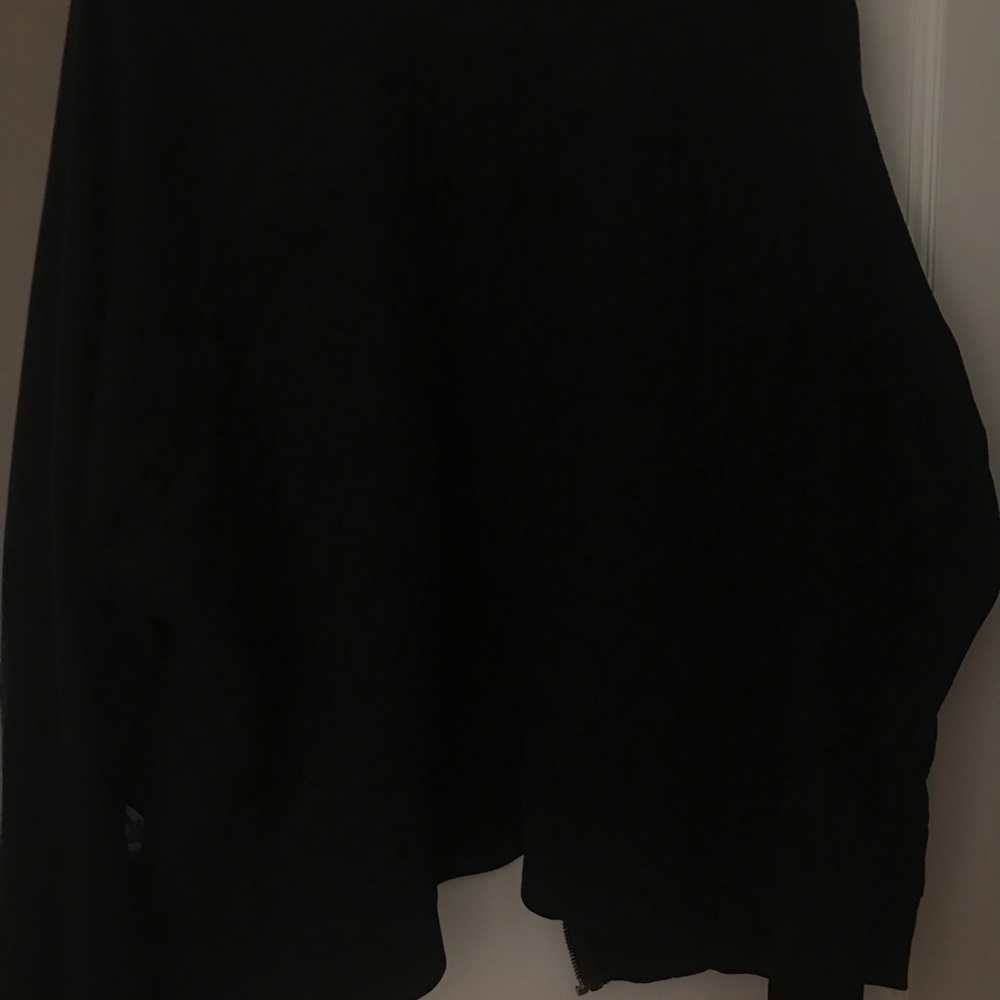 Comfy Bomber Jacket - Picture 3 of 3